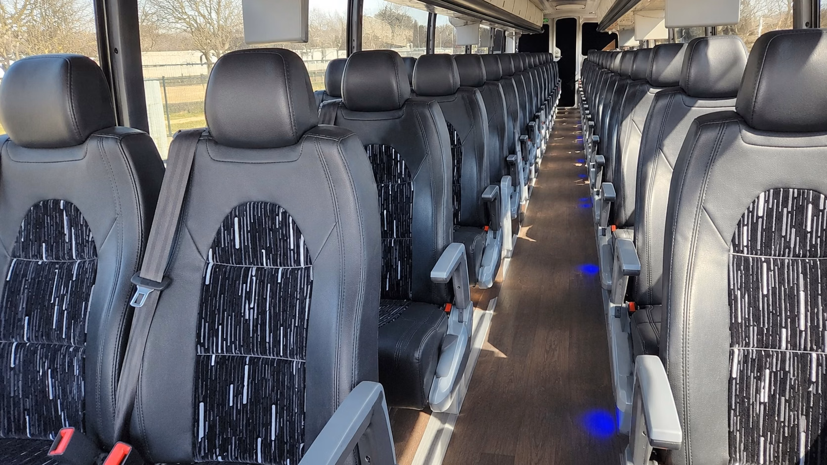 bus type affects charter bus prices in avondale arizona