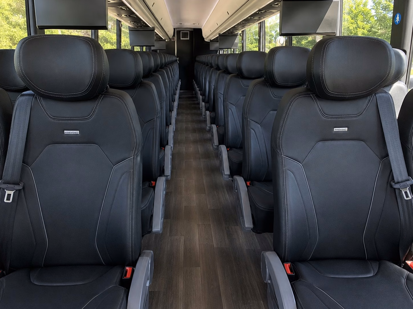 shuttle guests between avondale hotels and your wedding venue without the headache